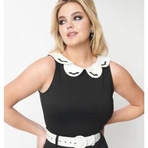 Smak Parlour Black With White Collar Embroidered Bat Top S NWT